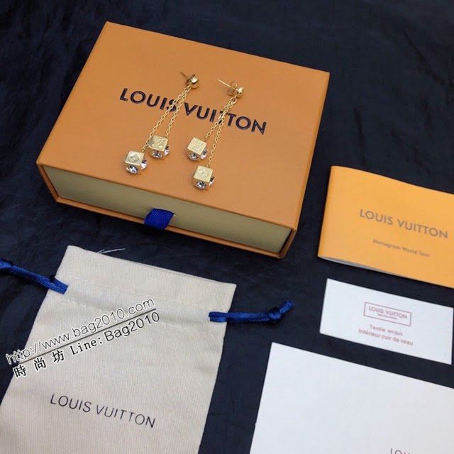 Louis Vuitton新款飾品 路易威登字母四葉草方形吊墜耳環 LV鏈條耳吊耳釘  zglv2133